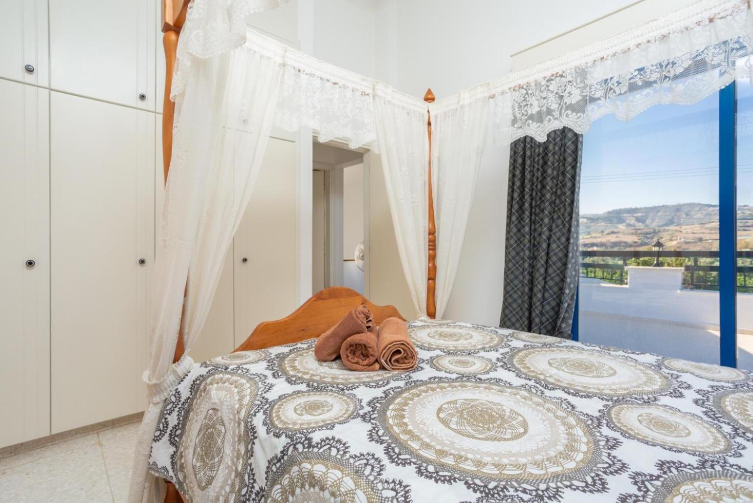 Villa Charoula Pente Paphos Eksteriør billede