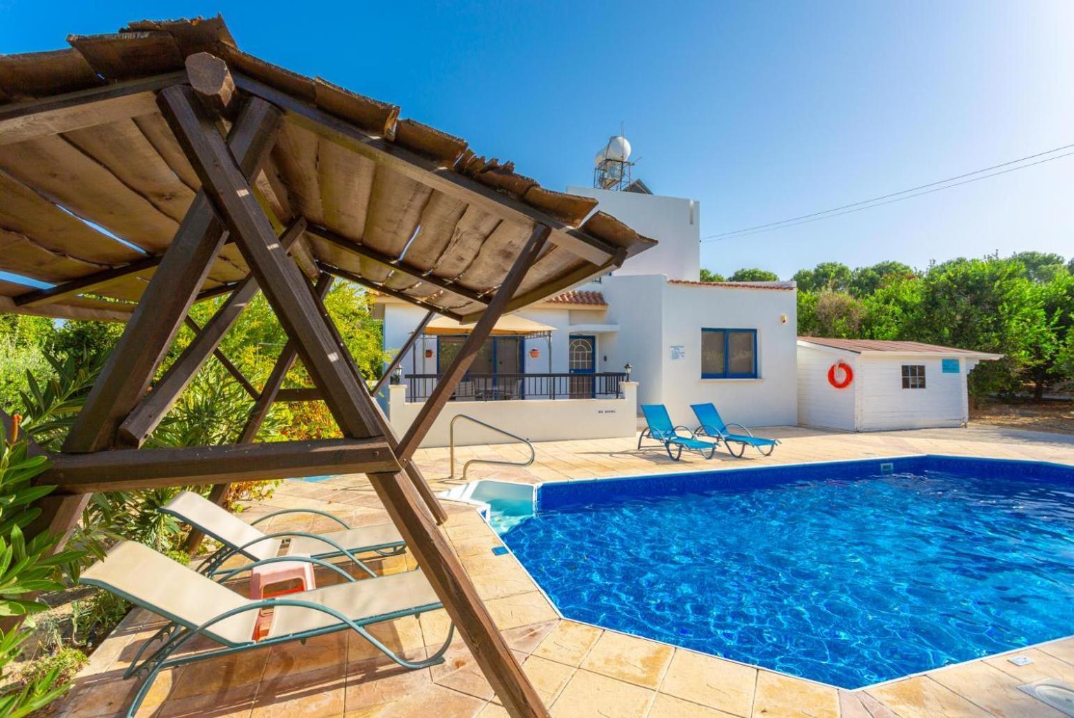 Villa Charoula Pente Paphos Eksteriør billede