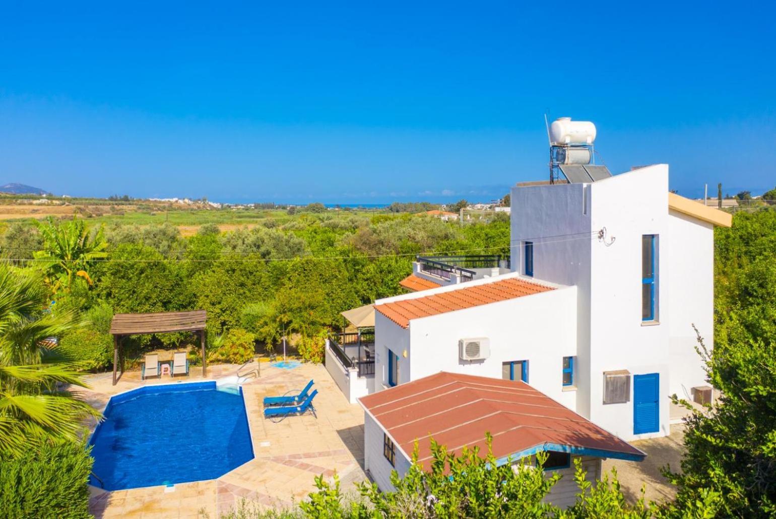 Villa Charoula Pente Paphos Eksteriør billede